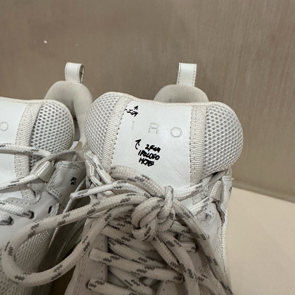 IRO CURVE RUNNERX, GRAFFITIED‎ WHITE SNEAKER SIZE 9 - Picture 9 of 11